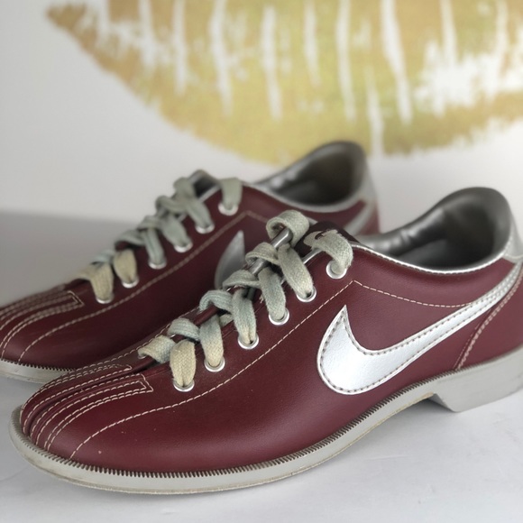 nike bowling shoes womens